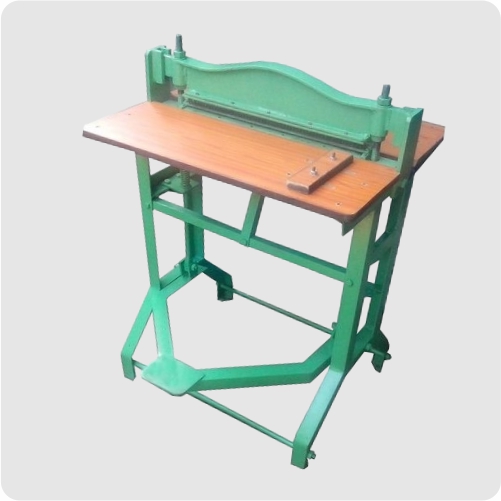 Manual spiral binding machine